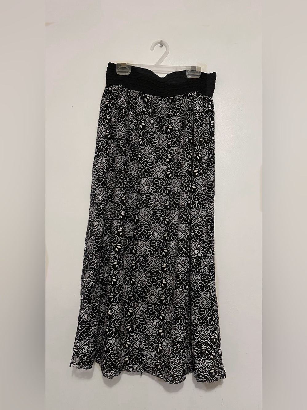 Black and White Floral Maxi Skirt